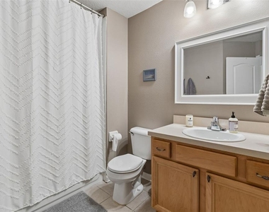 26606 Castleview Way - Photo Thumbnail 22