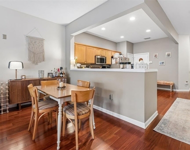 26606 Castleview Way - Photo Thumbnail 12