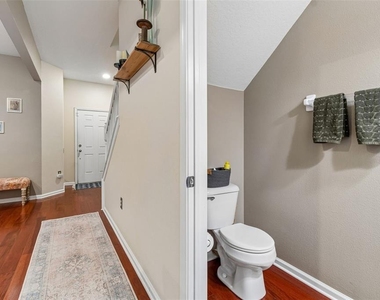26606 Castleview Way - Photo Thumbnail 9