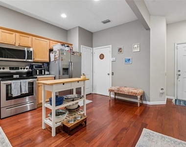 26606 Castleview Way - Photo Thumbnail 8