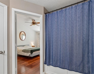 26606 Castleview Way - Photo Thumbnail 20