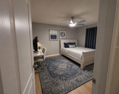 18561 Winding Oaks Boulevard - Photo Thumbnail 16
