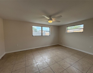 5241 Sparrow Drive - Photo Thumbnail 14