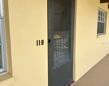 1845 S Highland Avenue - Photo Thumbnail 2
