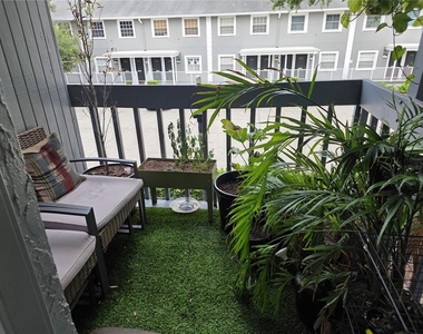 4823 W Mcelroy Avenue - Photo Thumbnail 11