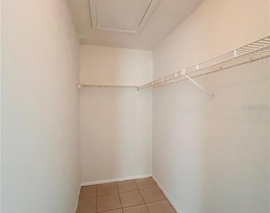 4013 Dream Oak Place - Photo Thumbnail 8