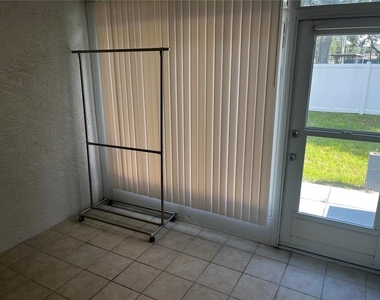 331 Countryside Key Boulevard - Photo Thumbnail 7