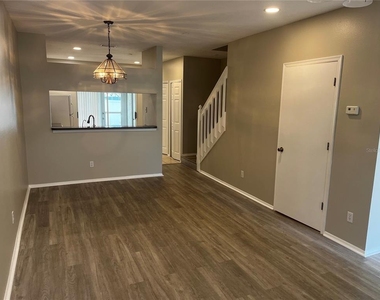 331 Countryside Key Boulevard - Photo Thumbnail 1
