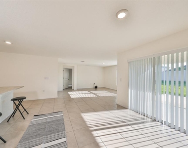 16782 Carlton Pond Street - Photo Thumbnail 5