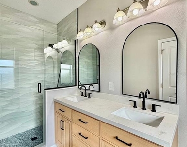 10653 Marsha Drive - Photo Thumbnail 35