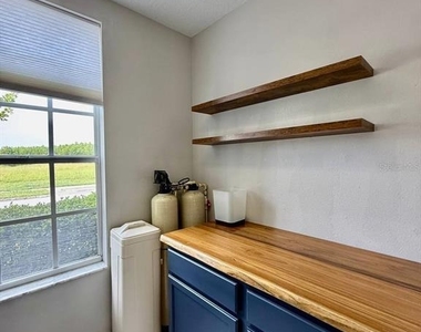 10653 Marsha Drive - Photo Thumbnail 20