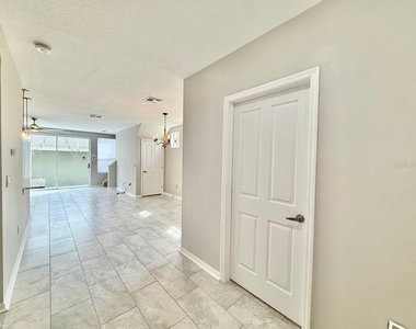 10653 Marsha Drive - Photo Thumbnail 3