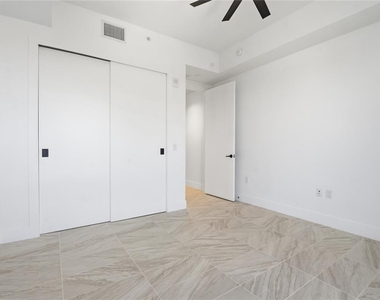 777 3rd Avenue N - Photo Thumbnail 15
