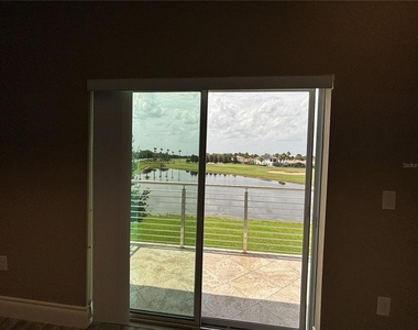 2049 Greenbriar Terrace - Photo Thumbnail 19