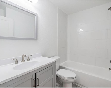 1264 Pierce Street - Photo Thumbnail 10