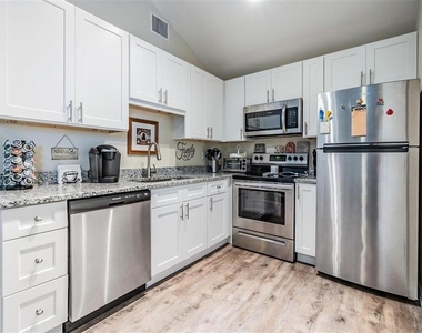 1265 Jade Place - Photo Thumbnail 5
