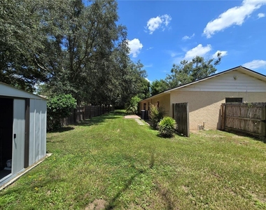 202 Jacob Ryan Court - Photo Thumbnail 17