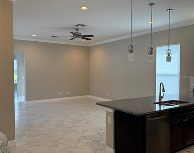 16015 Cape Coral Drive - Photo Thumbnail 13