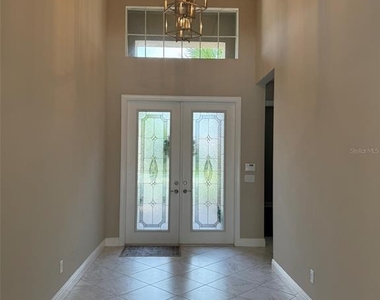 16015 Cape Coral Drive - Photo Thumbnail 5
