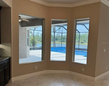 16015 Cape Coral Drive - Photo Thumbnail 12