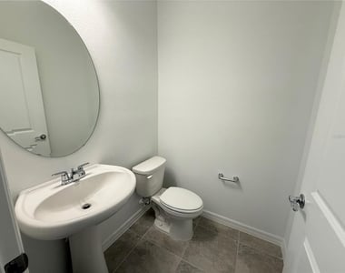 11411 Harborview Street - Photo Thumbnail 6