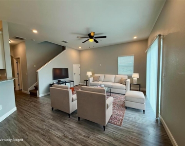 2575 Pine Place - Photo Thumbnail 3