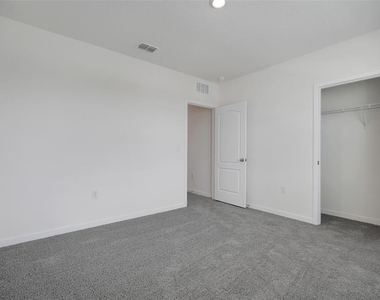 5252 Masser Road - Photo Thumbnail 37
