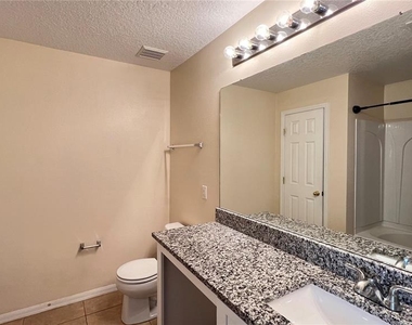 216 Verdi Street - Photo Thumbnail 17