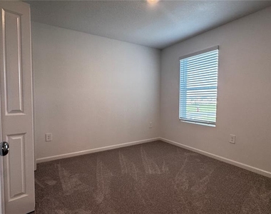 4967 Sw 83rd Place - Photo Thumbnail 7