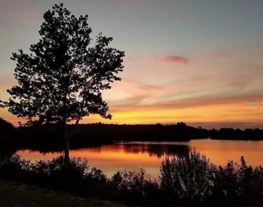 470 Lake Shore Parkway - Photo Thumbnail 36