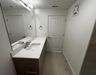 5563 Millenia Park Boulevard - Photo Thumbnail 32