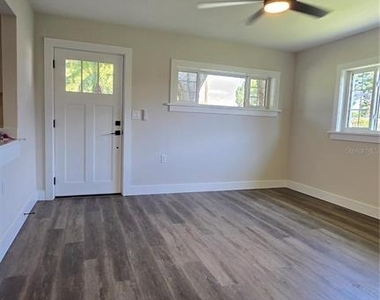 2709 Arc Drive - Photo Thumbnail 9