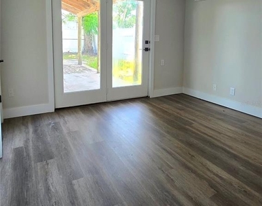 2709 Arc Drive - Photo Thumbnail 30