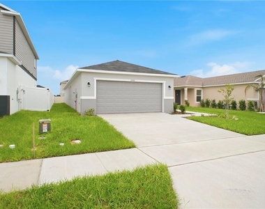 2942 Lavanda Drive - Photo Thumbnail 2