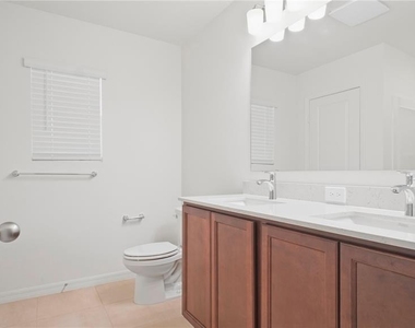 2942 Lavanda Drive - Photo Thumbnail 44