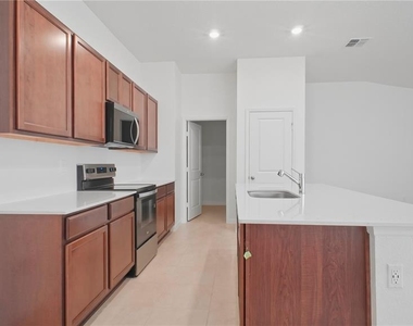 2942 Lavanda Drive - Photo Thumbnail 34