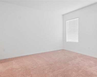 2942 Lavanda Drive - Photo Thumbnail 40