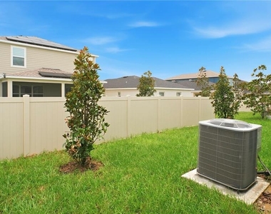 2942 Lavanda Drive - Photo Thumbnail 11