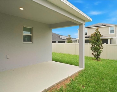 2942 Lavanda Drive - Photo Thumbnail 5