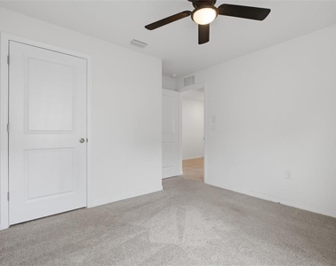 9295 Van Allen Way - Photo Thumbnail 18