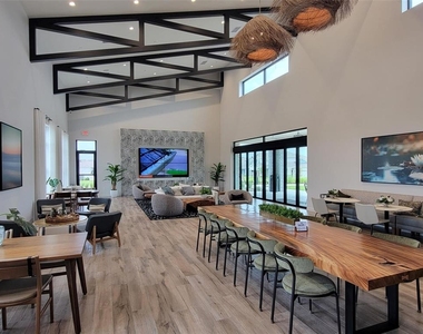 5635 Vinyasa Road - Photo Thumbnail 18