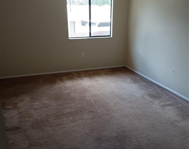 306 Cherokee Court - Photo Thumbnail 11