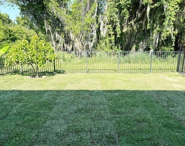 11460 Wakeworth Street - Photo Thumbnail 15
