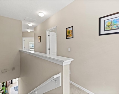 723 Marotta Loop - Photo Thumbnail 10