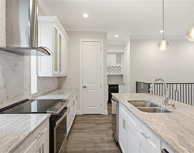 4910 W Mcelroy Avenue - Photo Thumbnail 28
