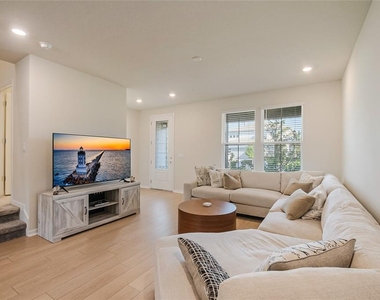6938 Reverie Park Avenue - Photo Thumbnail 1