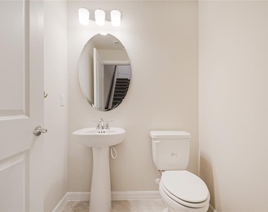 6938 Reverie Park Avenue - Photo Thumbnail 11