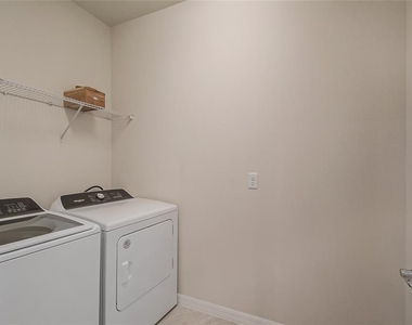 6938 Reverie Park Avenue - Photo Thumbnail 14