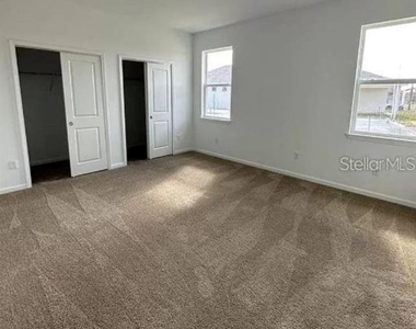 4350 Davos Drive - Photo Thumbnail 3