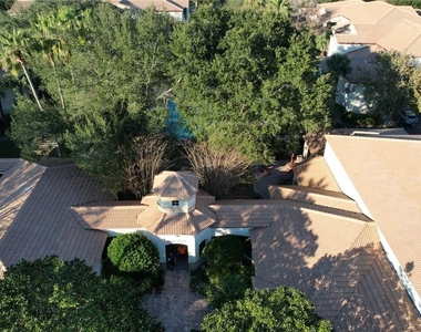 827 Camargo Way - Photo Thumbnail 45